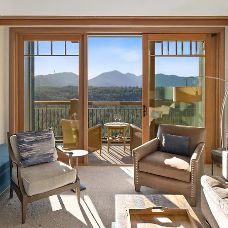 The Best Luxury River View Full Apartment Lodge Unit - 5049